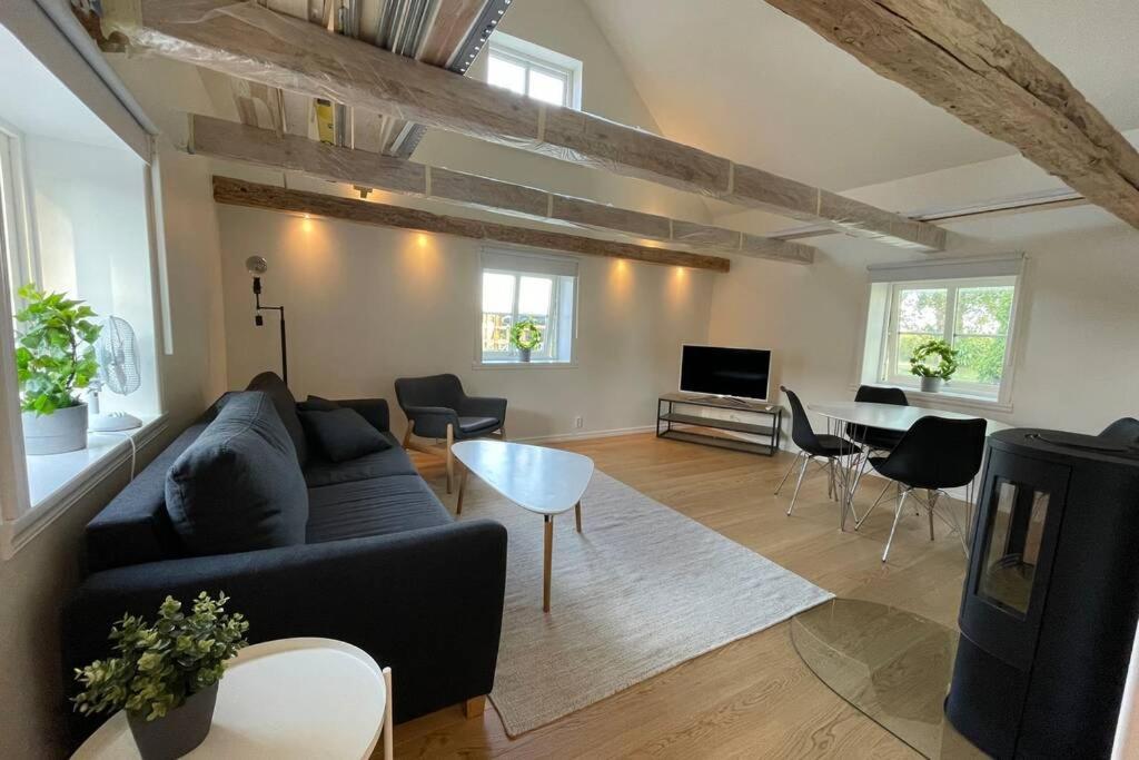 Eget Hus Med Bra Laege Och Toppstandard Linköping Esterno foto
