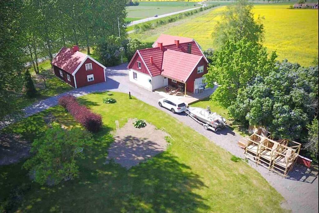 Eget Hus Med Bra Laege Och Toppstandard Linköping Esterno foto