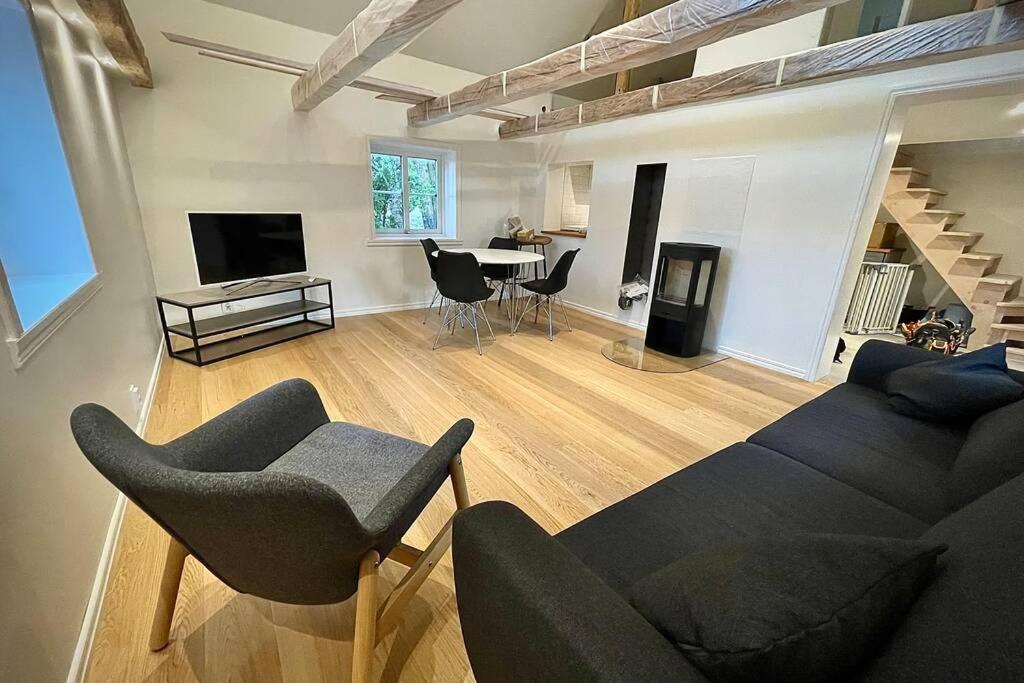 Eget Hus Med Bra Laege Och Toppstandard Linköping Esterno foto
